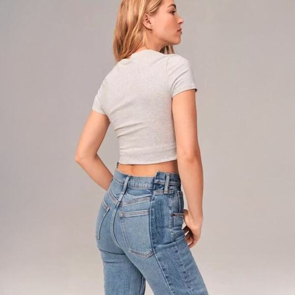 Abercrombie & Fitch Women's The 90s Straight Ultra High Rise Jeans Retro Stretch - Picture 3 of 14